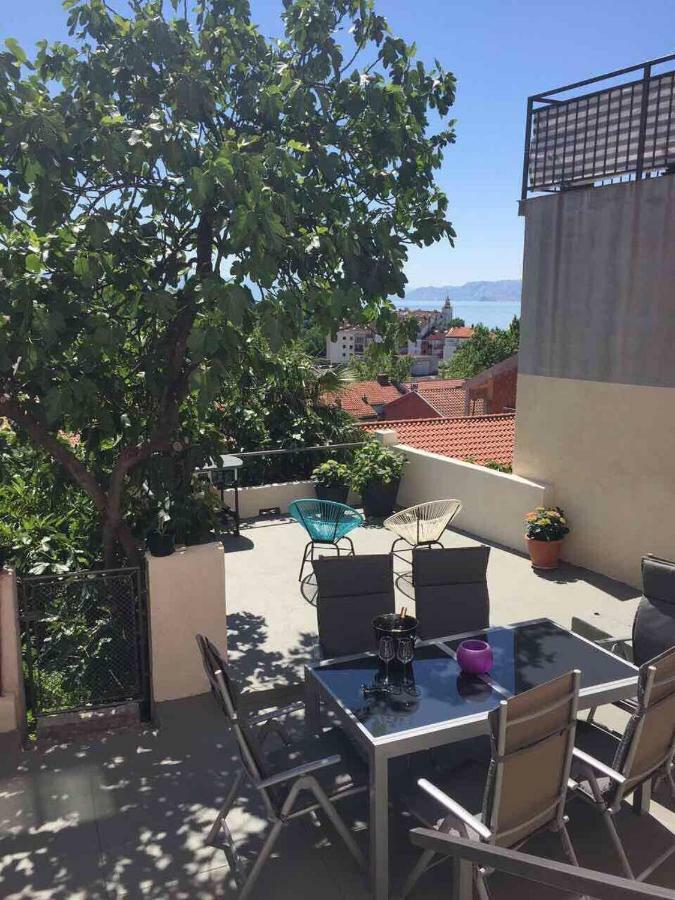 Central House Nona Crikvenica Zewnętrze zdjęcie